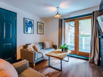5 Bedroom Property To Rent In Flat, Shoe & Boot Factory, Leicester, LE2