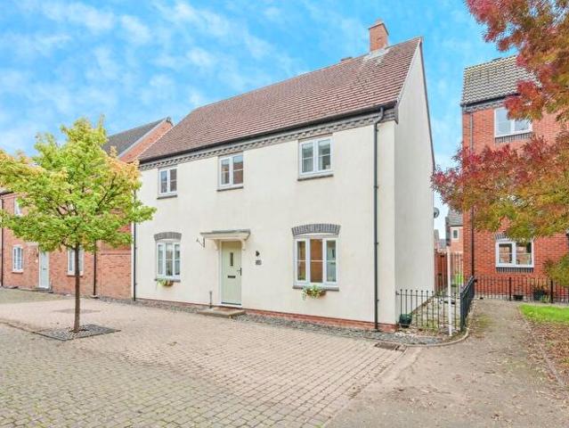 5 Bedroom Property To Rent In Pewter Court, Tamworth, B77