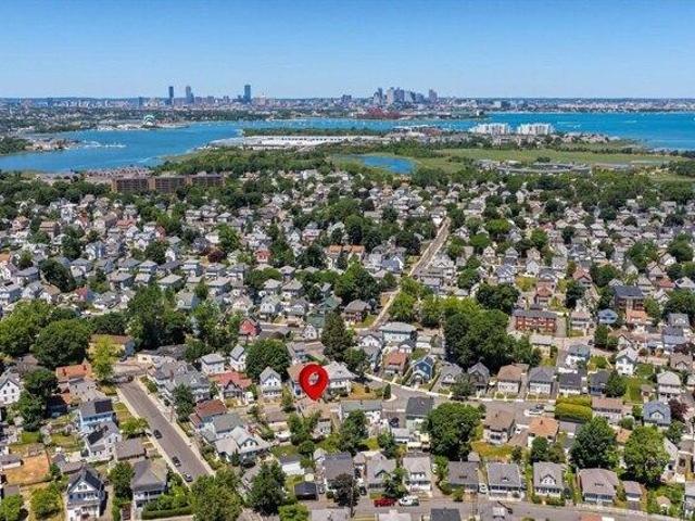 5 bedroom, Quincy MA 02171 105579565
