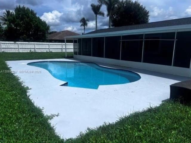 5 bedroom, Royal Palm Beach FL 33411 105847511