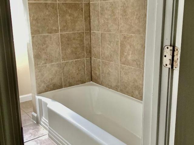 5 bedroom, Rockville MD 20851 106115453