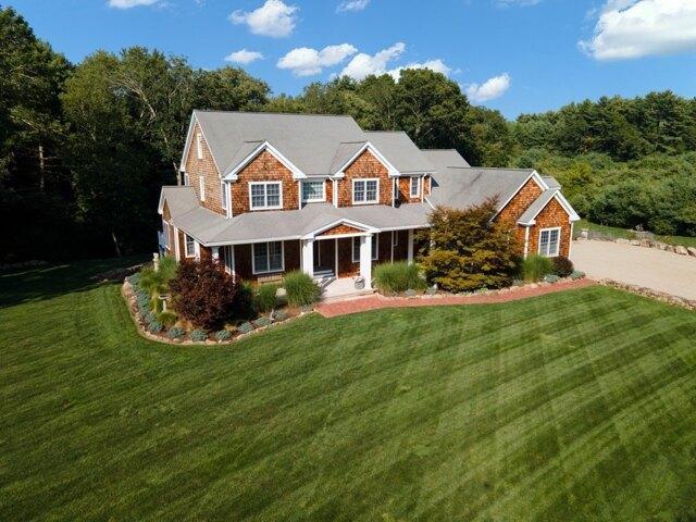 5 bedroom, Rochester MA 02770 105648636