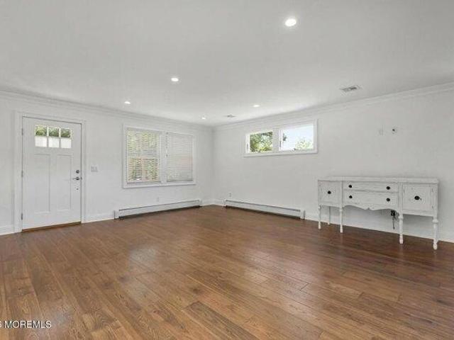 5 bedroom, Red Bank NJ 07701 105292865