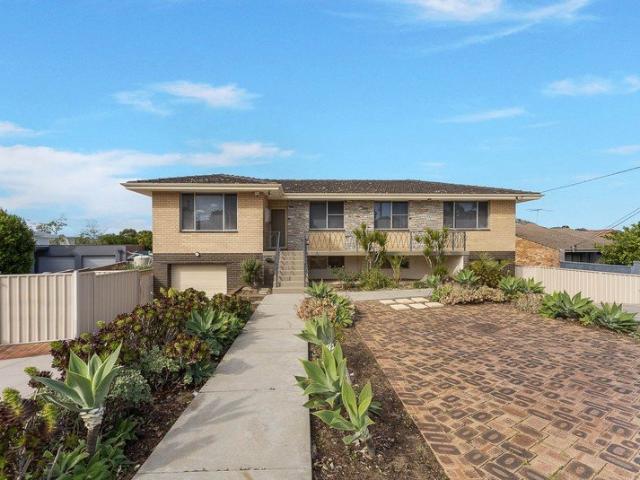 5 Bedroom Rental in Innaloo Your New Home Awaits!