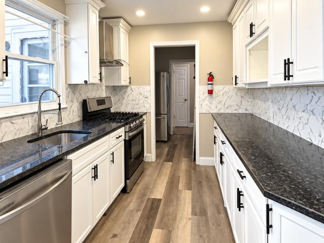 5 bedroom, Woodbridge Township NJ 07067 106076783