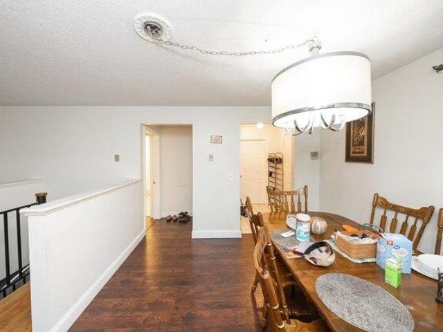 5 bedroom, Worcester MA 01602 105417011