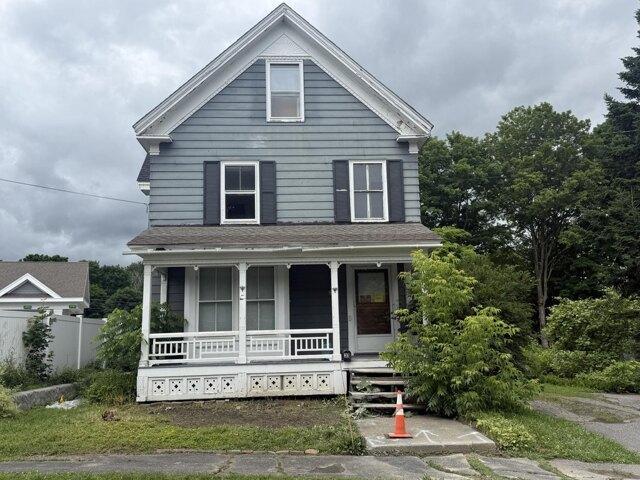 5 bedroom, Waterville ME 04901 105799004