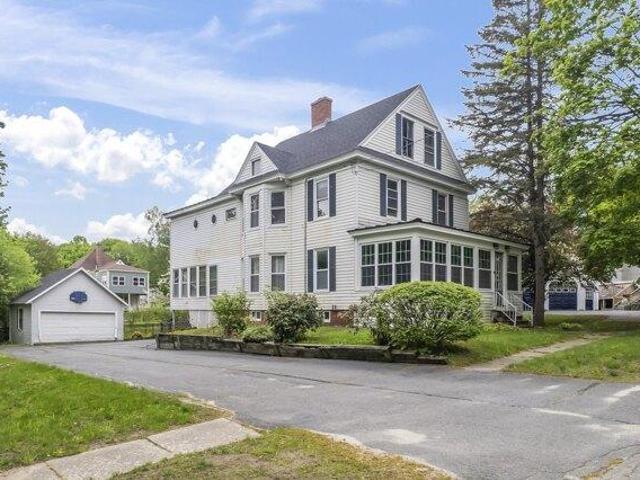 5 bedroom, Waterville ME 04901 105815595