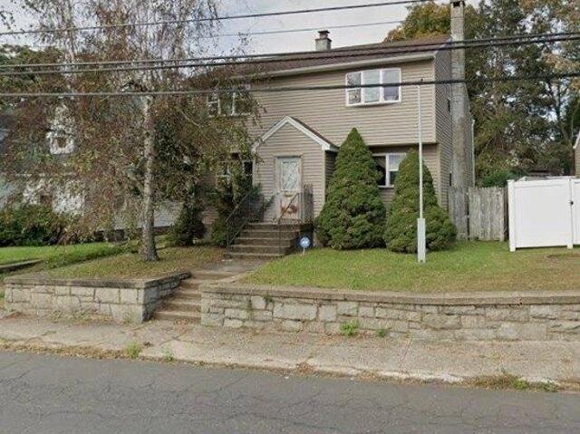 5 bedroom, Waterbury CT 06708 104790550