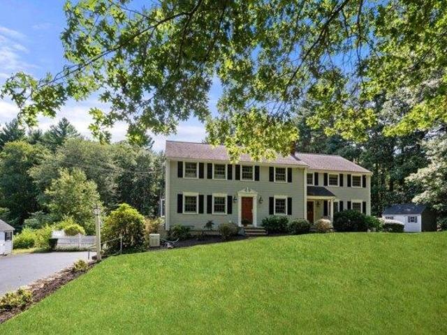 5 bedroom, Walpole MA 02081 105577099