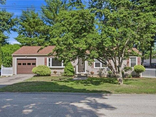 5 bedroom, Warwick RI 02818 105574190