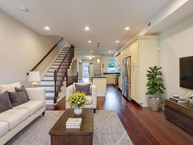 5 bedroom, Washington DC 20011 LS105842932