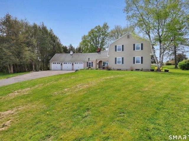 5 bedroom, Wethersfield CT 06109 104832798