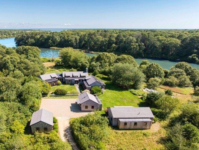 5 bedroom, West Tisbury MA 02575 104836106