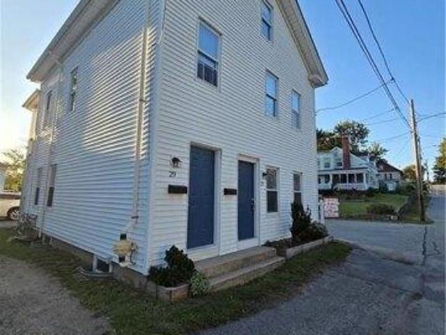 5 bedroom, West Warwick RI 02893 105613433