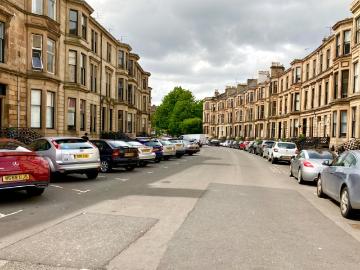 5 Bedroom West End HMO Flat