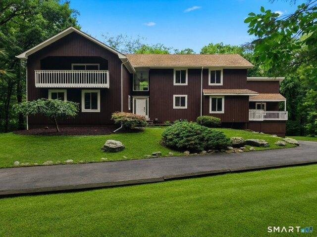 5 bedroom, Weston CT 06883 104834134