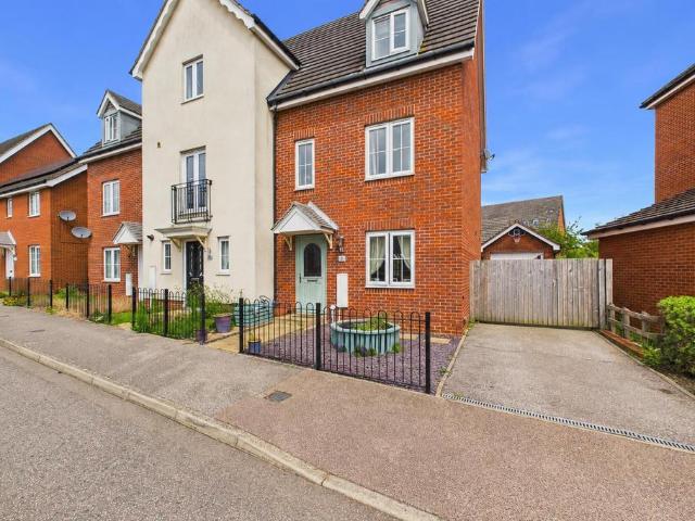 4 bedroom townhouse for sale