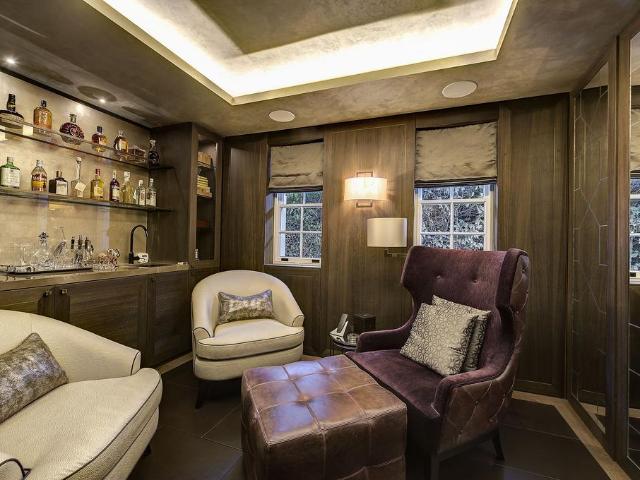 5 bedroom townhouse for sale