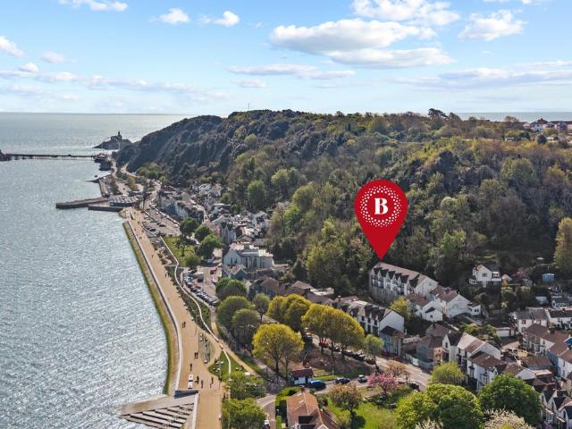 5 bedroom townhouse for sale