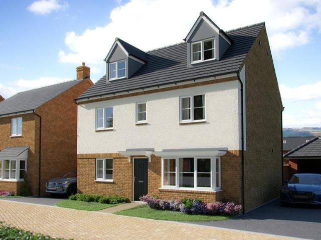 5 bedroom townhouse for sale
