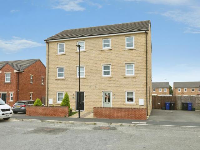 5 bedroom townhouse for sale