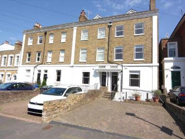 5 bedroom townhouse for sale