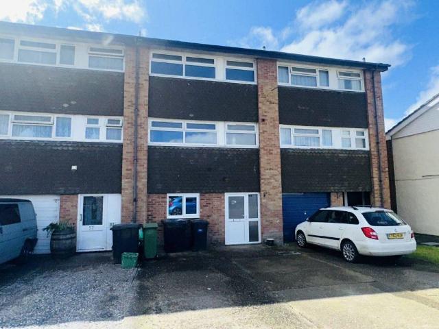 5 bedroom townhouse for sale