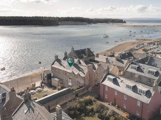 5 bedroom townhouse for sale