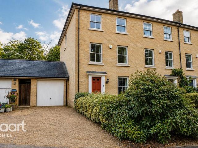 5 bedroom townhouse for sale