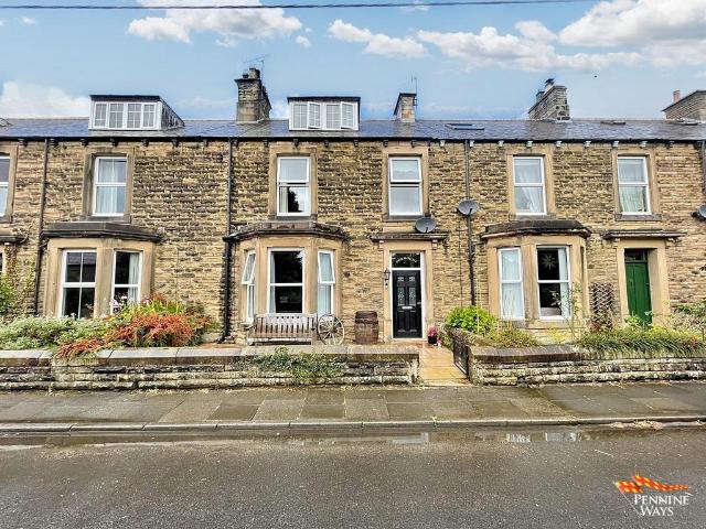 5 bedroom townhouse for sale