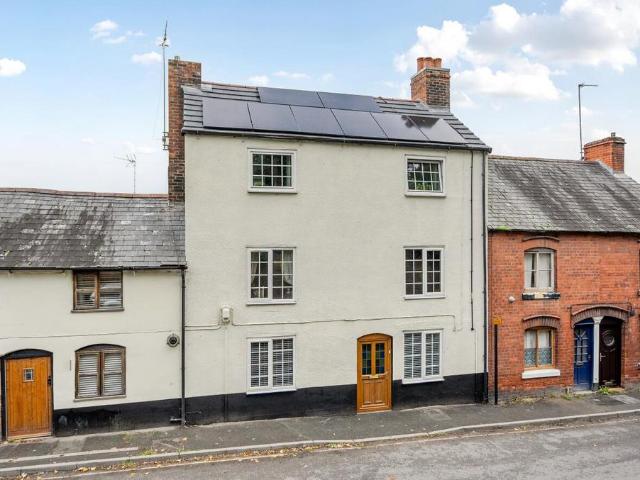 5 bedroom townhouse for sale