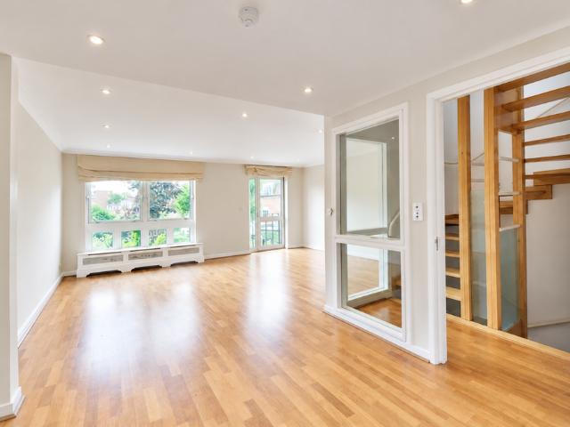 5 bedroom townhouse to rent