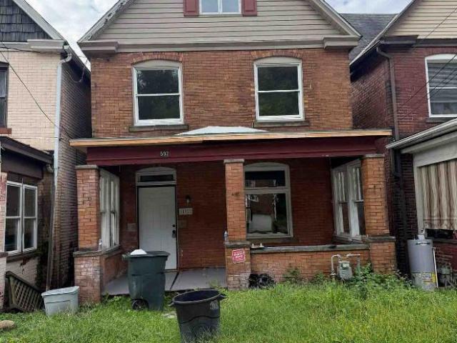 5 bedroom, Tarentum PA 15084 LS105702959