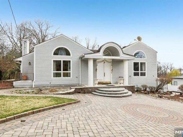 5 bedroom, Tenafly NJ 07670 105553426