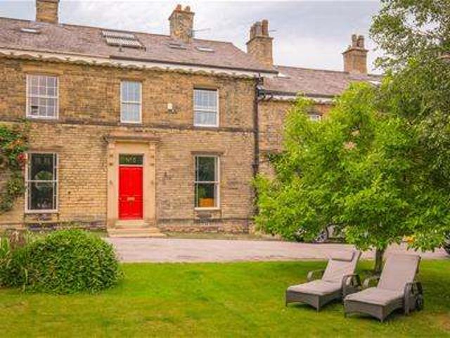 5 Bedroom Terraced House