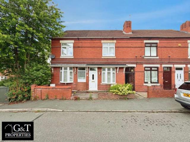 5 Bedroom Terraced House