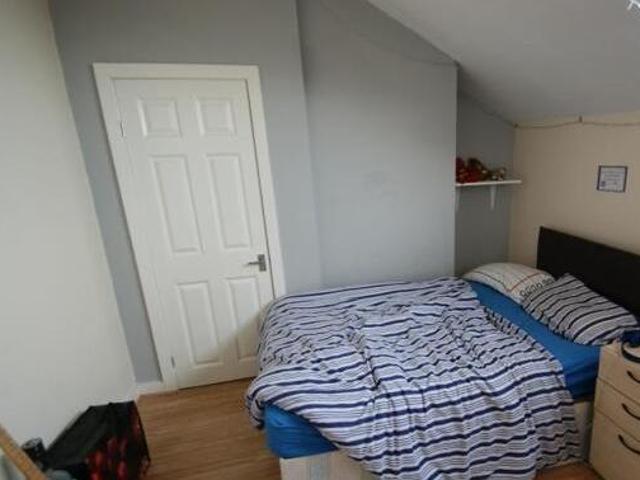 5 Bedroom Terraced House For Rent In Burley