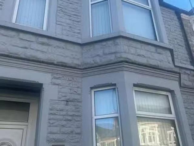 5 bedroom terraced house for rent in Kincraig Street, Roath, C.