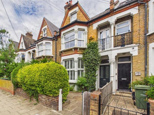 5 bedroom terraced house for sale
