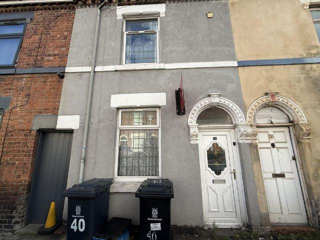 5 bedroom terraced house for sale