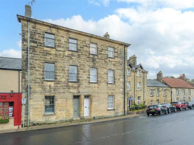 5 bedroom terraced house for sale