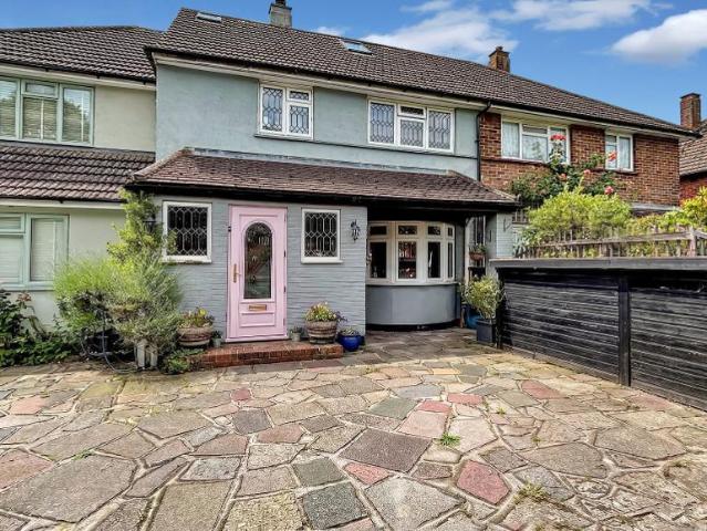 5 bedroom terraced house for sale