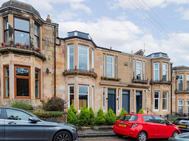 5 bedroom terraced house for sale