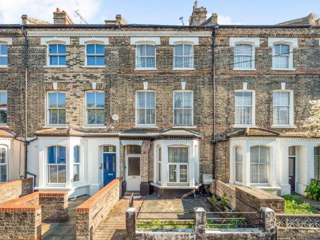 5 bedroom terraced house for sale