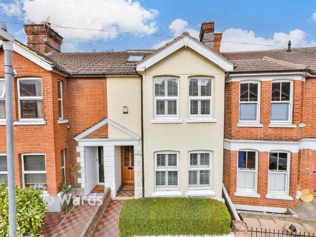 5 bedroom terraced house for sale