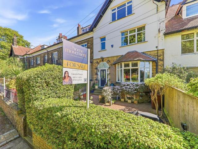 5 bedroom terraced house for sale