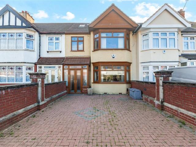 5 bedroom terraced house for sale