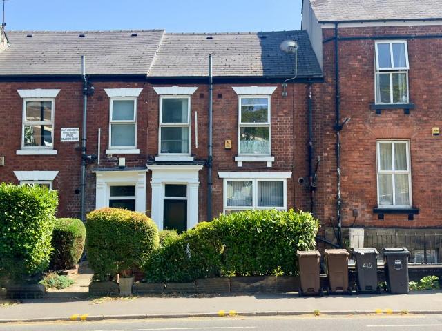 5 bedroom terraced house for sale