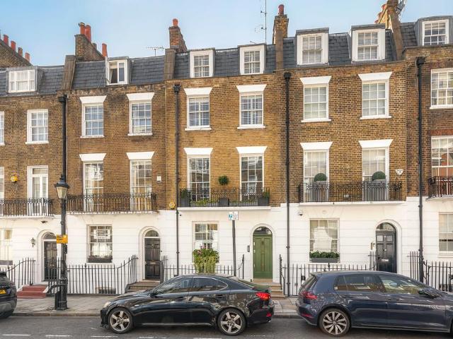 5 bedroom terraced house for sale